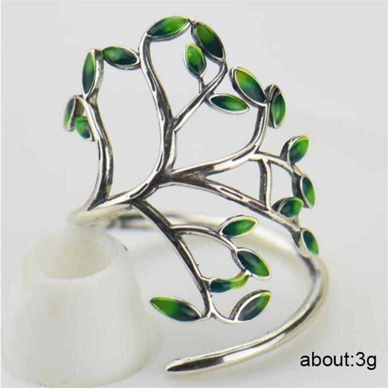 Adjustable Green Leaf Ring - SHANIRE