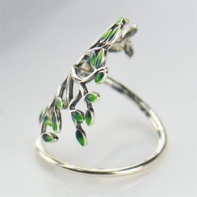 Adjustable Green Leaf Ring - SHANIRE