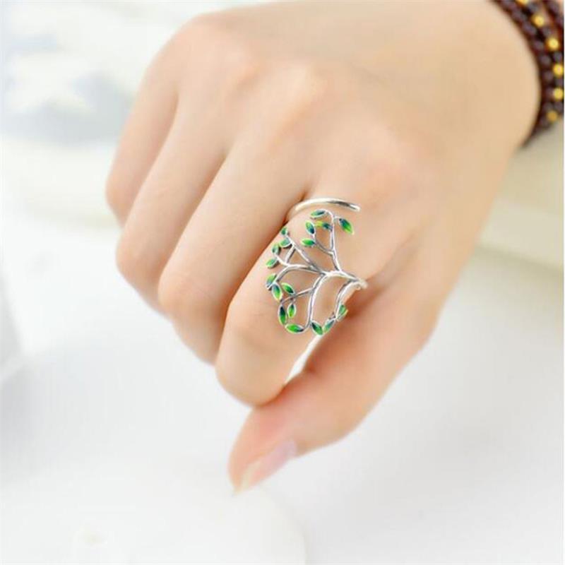 Adjustable Green Leaf Ring - SHANIRE